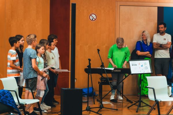 musikschule-st-stefan-im-rosental-2023-07-01-instrumentenkarussell-10